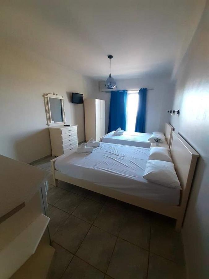 Nefelis Apartment