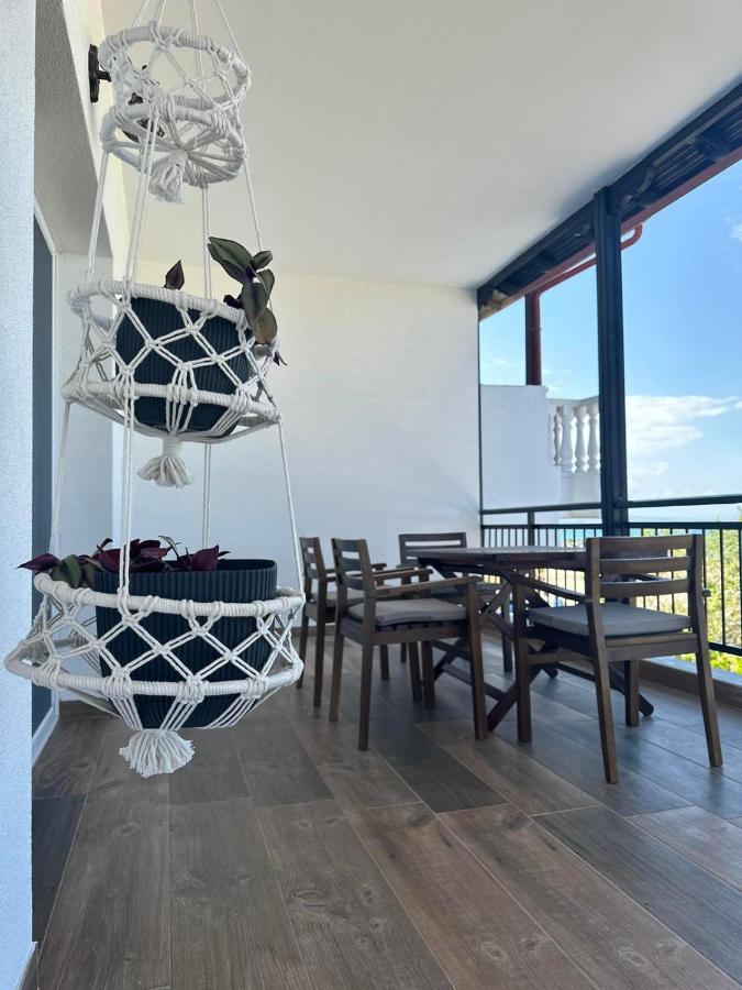 Apartment Nefelis Neoi Poroi